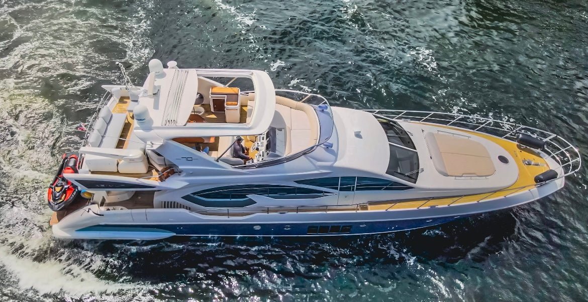 72' Azimut - Evilot Enterprises