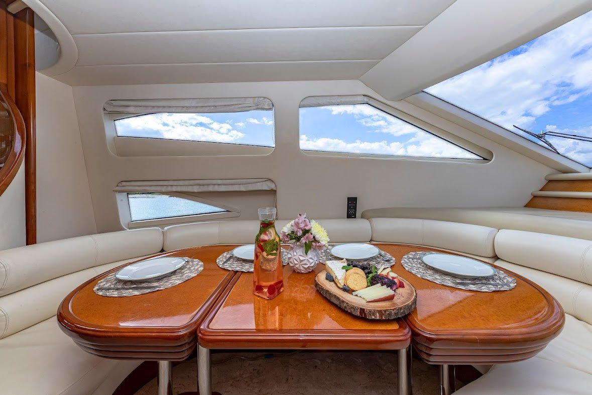 80’ Azimut “Salt Shaker” - Evilot Enterprises