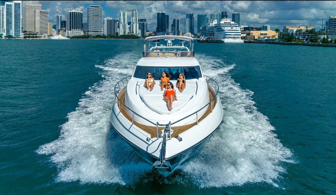 80' Sunseeker - Evilot Enterprises
