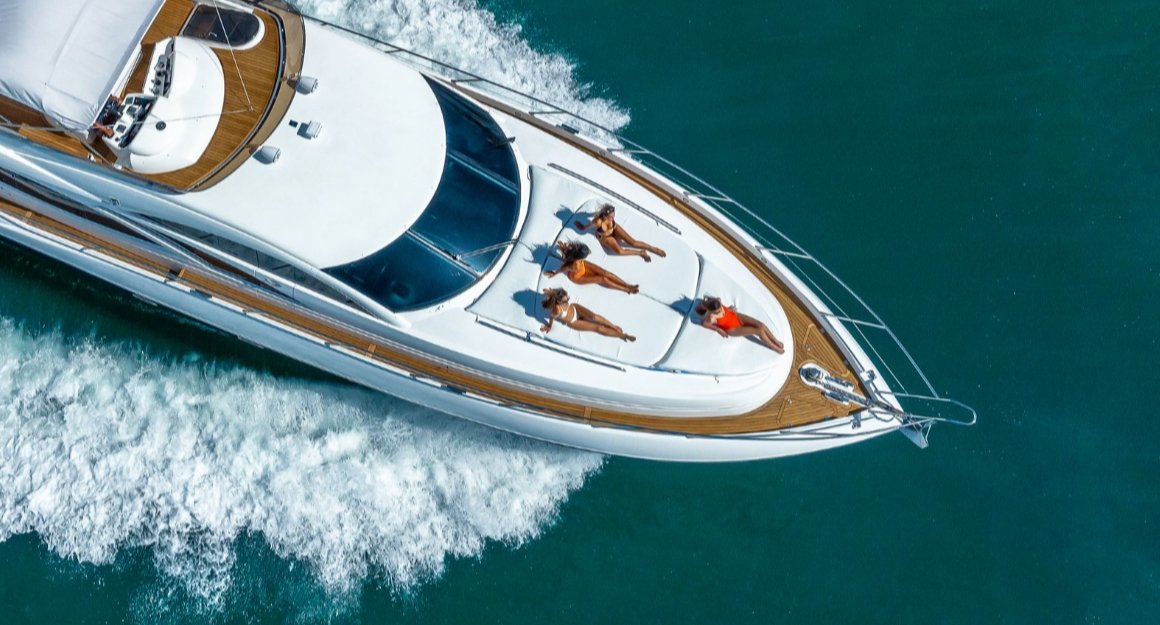 80' Sunseeker - Evilot Enterprises