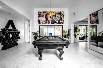 Villa Bond