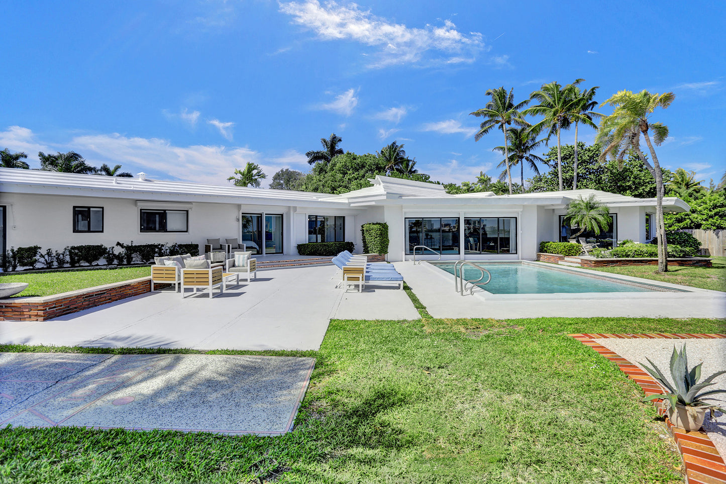 Villa Bayshore