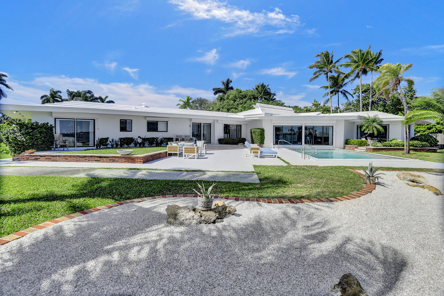 Villa Bayshore