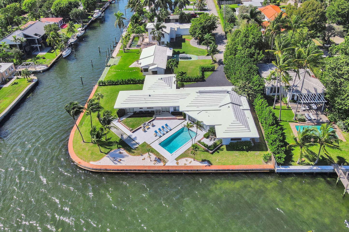 Villa Bayshore