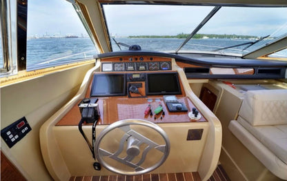 60' Ferretti - Evilot Enterprises