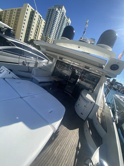 70’ Azimut - Evilot Enterprises