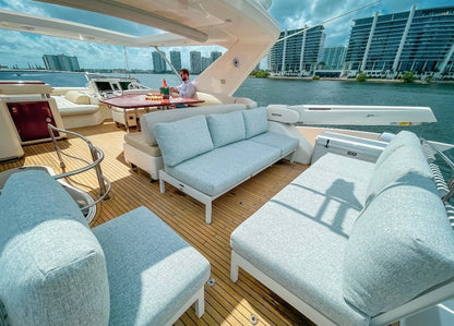 72' Azimut - Evilot Enterprises
