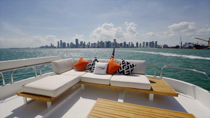 85’ Azimut - Evilot Enterprises
